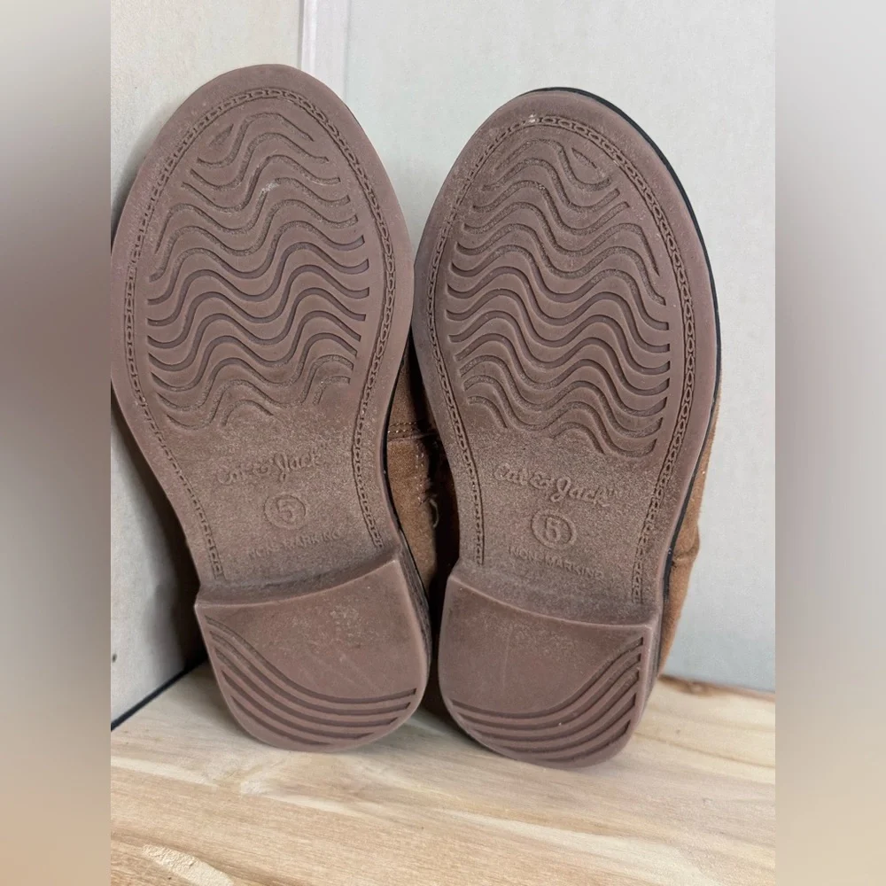 Cat & Jack Brown Ankle Booties/ Size 5